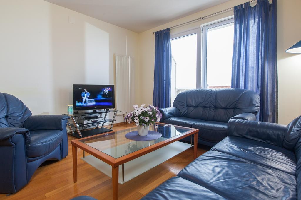 Apartments Tino Makarská Pokoj fotografie