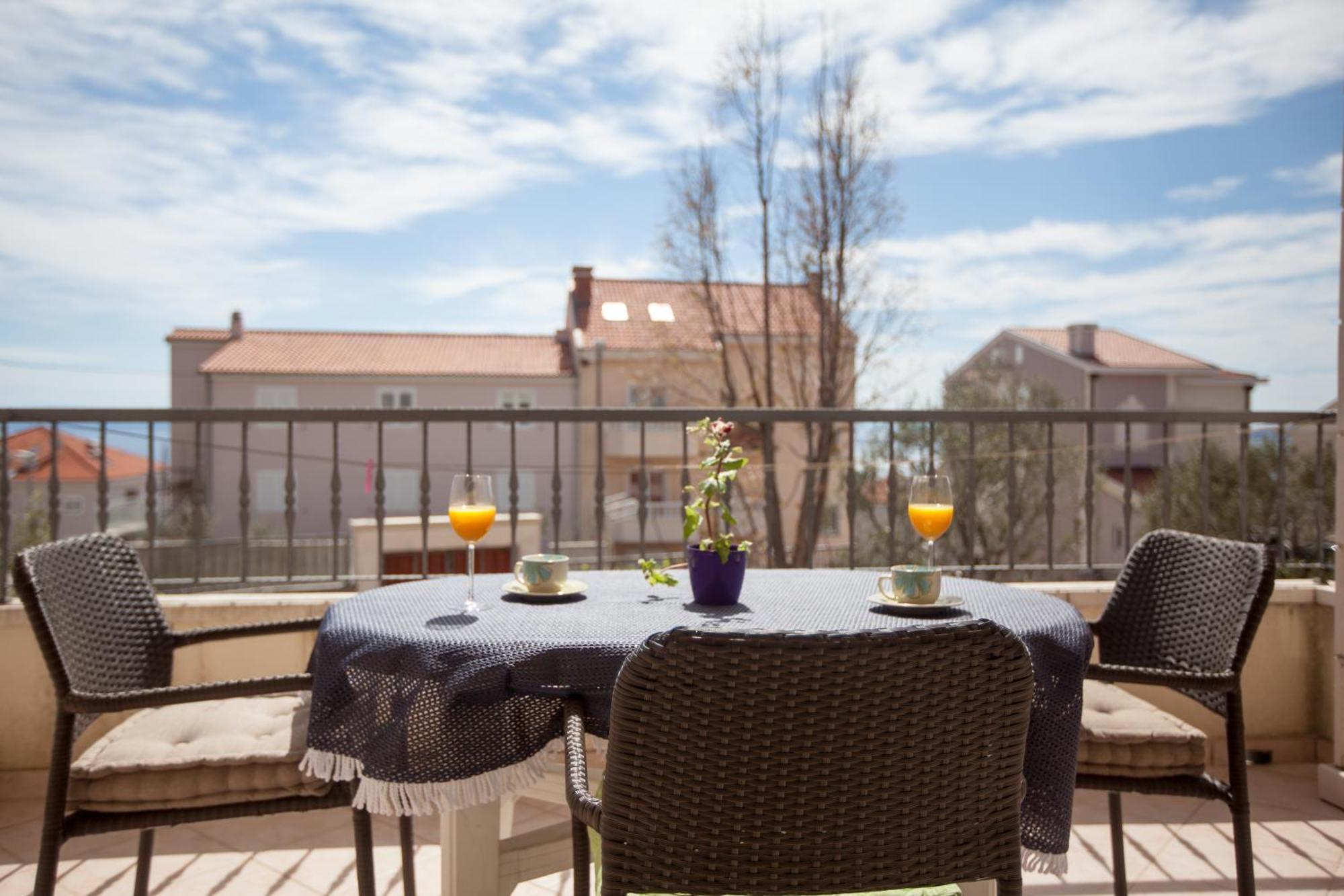 Apartments Tino Makarská Pokoj fotografie
