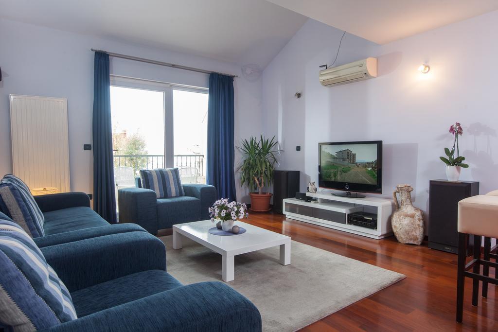 Apartments Tino Makarská Pokoj fotografie