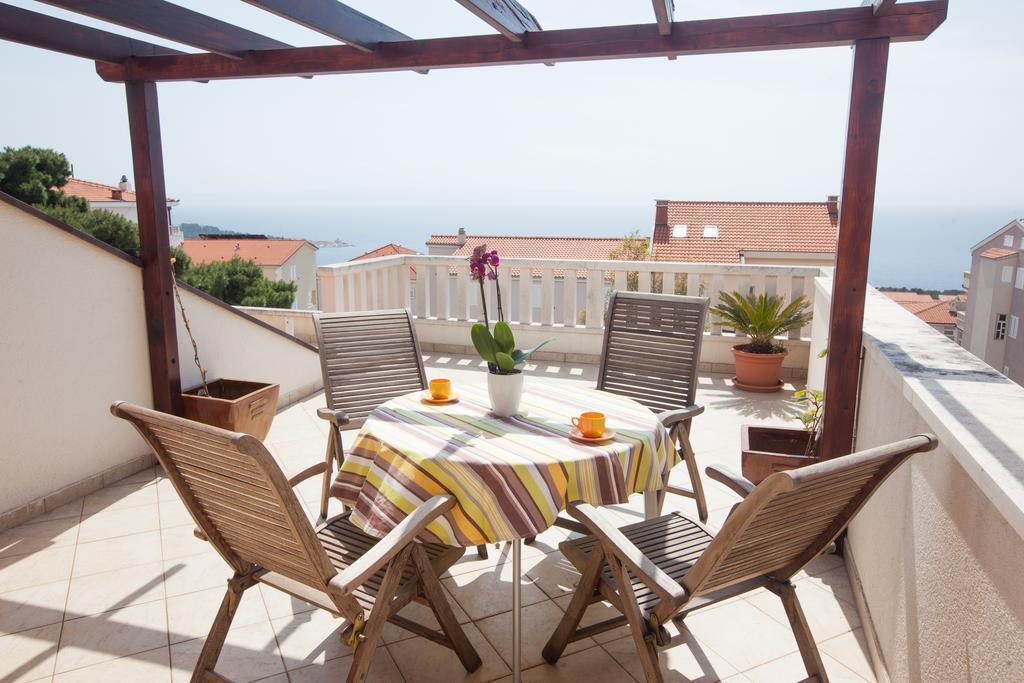 Apartments Tino Makarská Pokoj fotografie